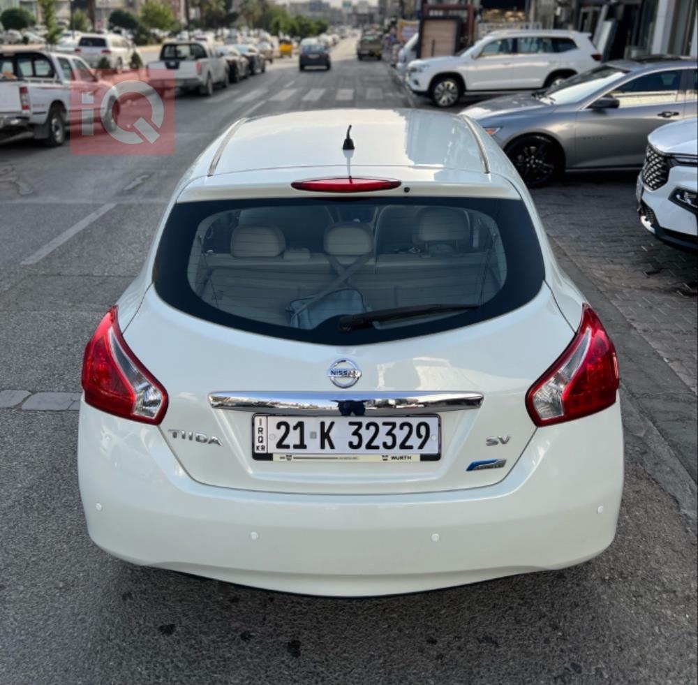 Nissan Tiida